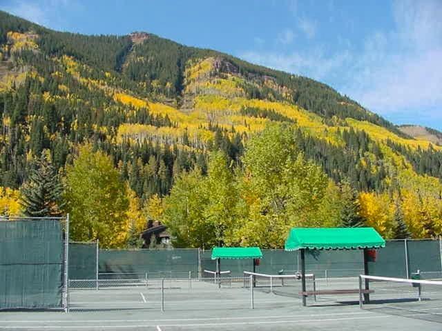 Vail Racquet Club Mountain Resort Екстериор снимка