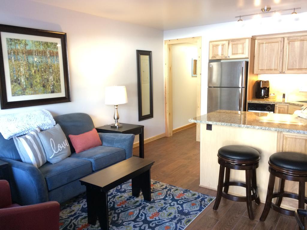 Vail Racquet Club Mountain Resort Екстериор снимка